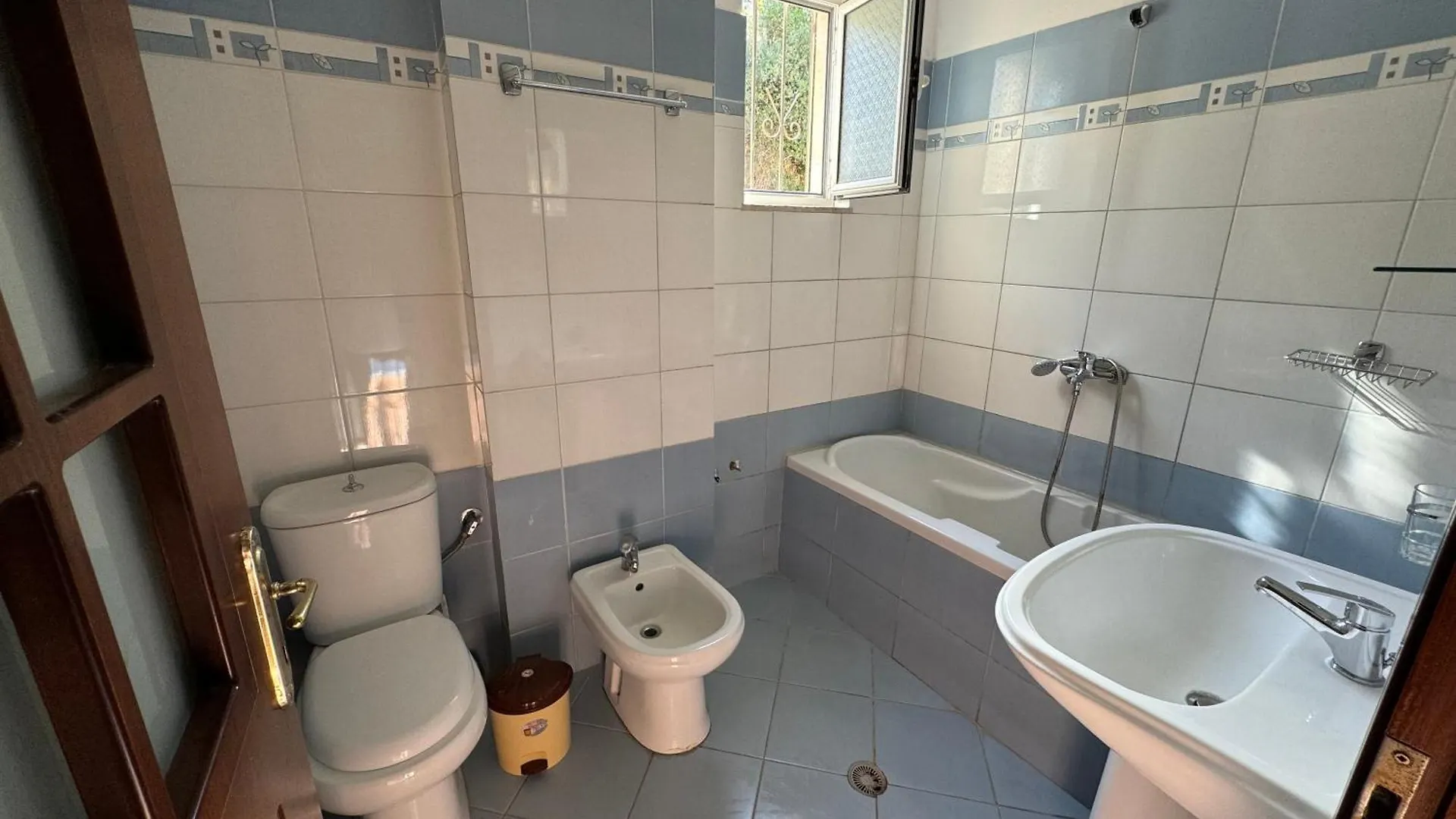 Guesthouse Kleanth Саранда Албания